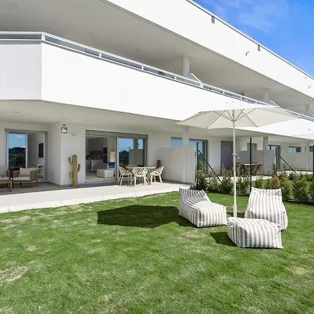 New Oceana Gardens 2 Bedrooms With Garden Rdr476 *
